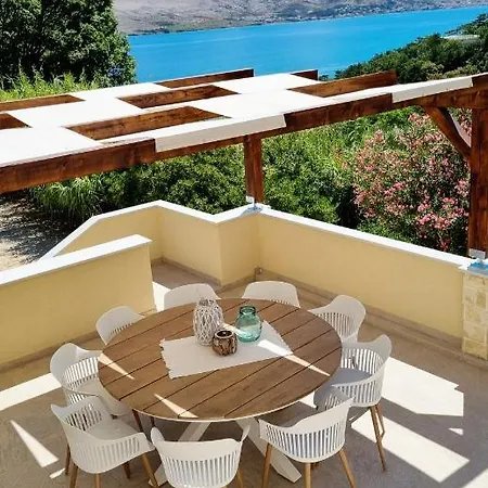 Salt & Stone Villa Pag Town