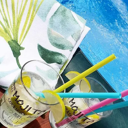 Salt & Stone * Pag Town