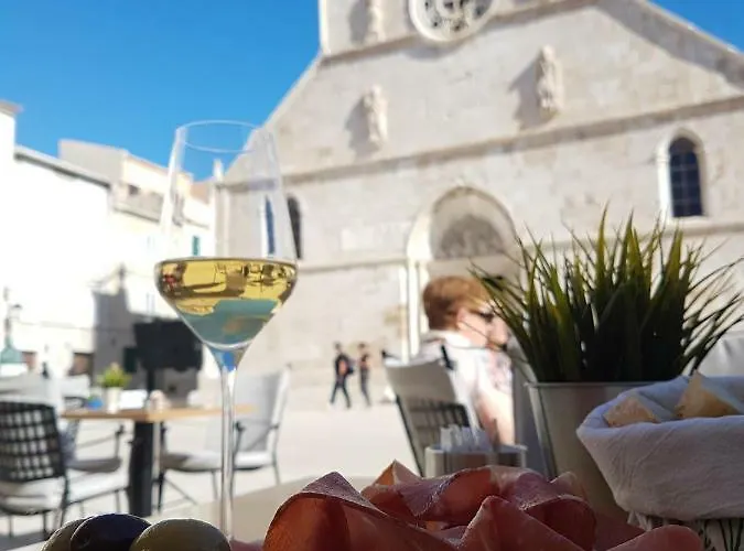 Salt & Stone Вилла *