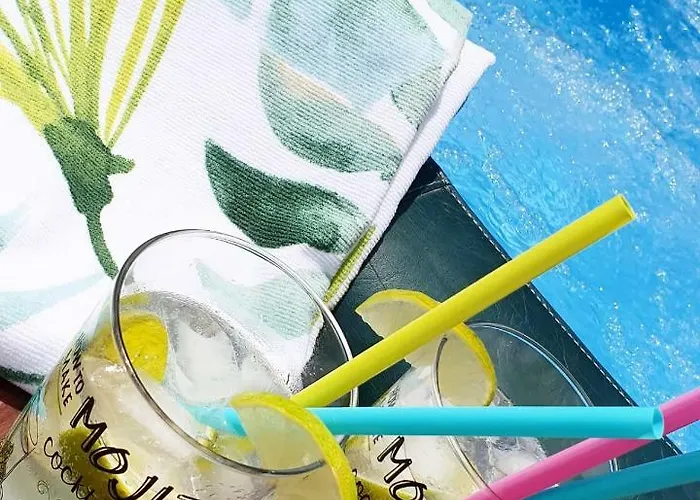 Salt & Stone * Pag Town